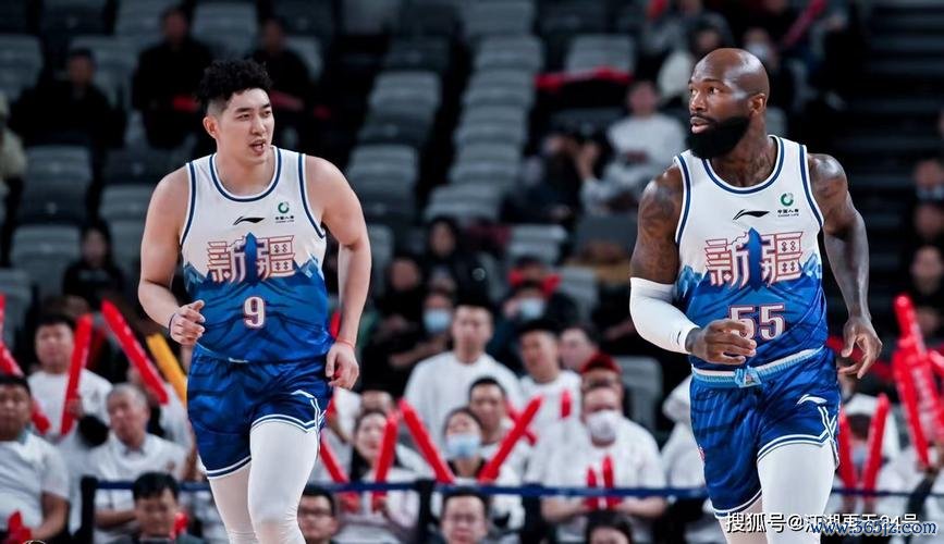 阿不都19+11吴冠希23分 新疆大胜广州取得1-0领先