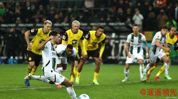 德甲-小阿扎尔破门阿什拉夫建功 多特2-1客胜门兴