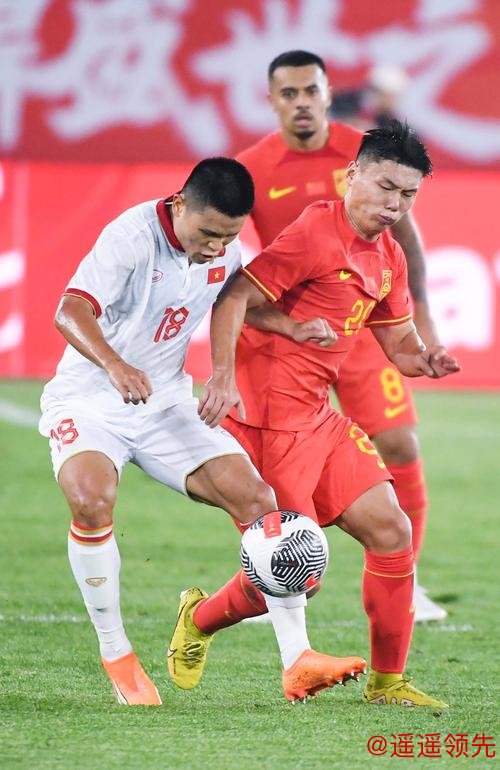 越南队主帅：中国足球进步明显