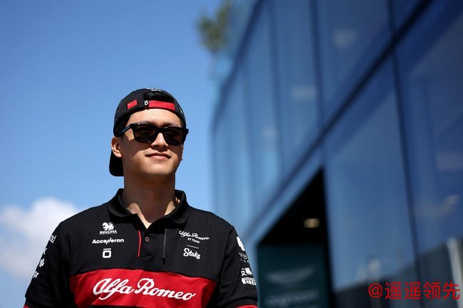 周冠宇官宣与阿尔法罗密欧车队续约